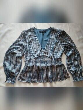 BCBGMAXAZRIA Blue Satin Geometric Print Smocked Peplum Blouse - Size S